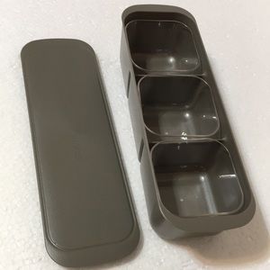 CURTIS STONE 3 CHAMBER PREP CENTER WITH LID & BOWLS